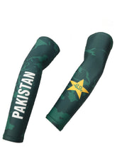 Load image into Gallery viewer, Black Ash international compression sleeves made of Spandex™ (8% Lycra, 92% polyester), with HD designs, seamless weaving for protection and comfort, UPF protection against UV rays, ideal for all outdoor sports, in 8 beautiful designs.