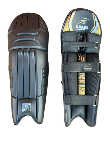 Black Ash Signature Batting Pads, sleek and practical design with new and improved Velcro straps, universal for right and left hand players, super lightweight with low profile design for unimpeded running and reliable protection.