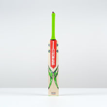 Load image into Gallery viewer, Gray-Nicolls Ventus 1.3 4 Star Cricket Bat - Adult
