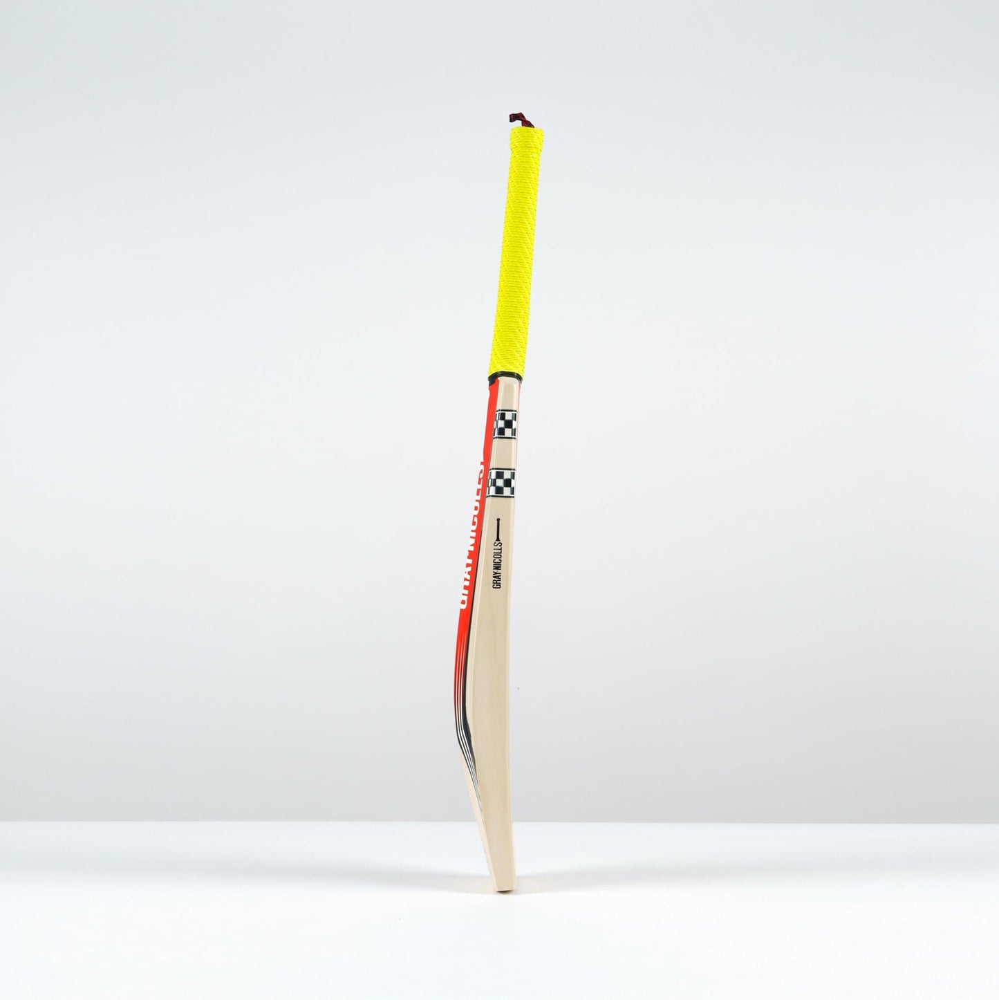 Gray-Nicolls Stratos 1.1 300 Cricket Bat - Adult