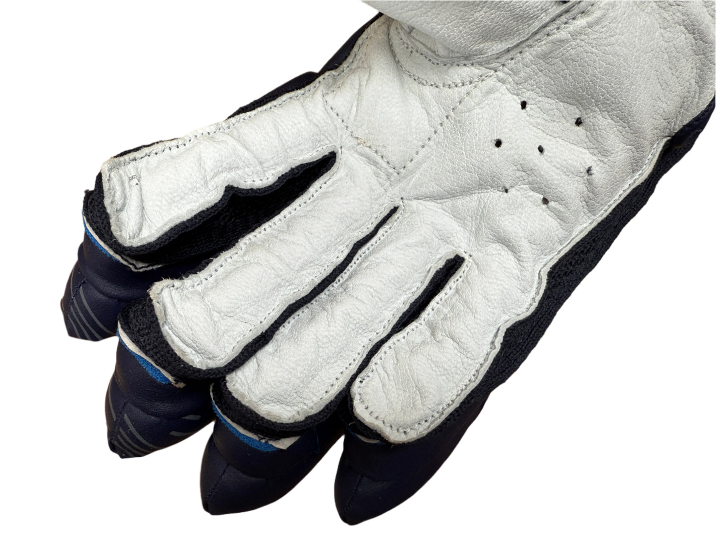 CA Pro 5000 Batting Gloves