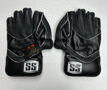 Load image into Gallery viewer, SS Wicket Keeping Gloves Reserve Edition