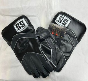 SS Wicket Keeping Gloves Reserve Edition