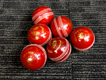 Load image into Gallery viewer, Pack of 6 red cricket balls, labeled &#39;Black Ash Seamer,&#39; made from genuine leather with a 4-piece construction, offering excellent shape retention. These machine-stitched balls are suitable for practice T20 cricket, conform to MCC regulations, and each weighs 156 grams (5.5 ounces).