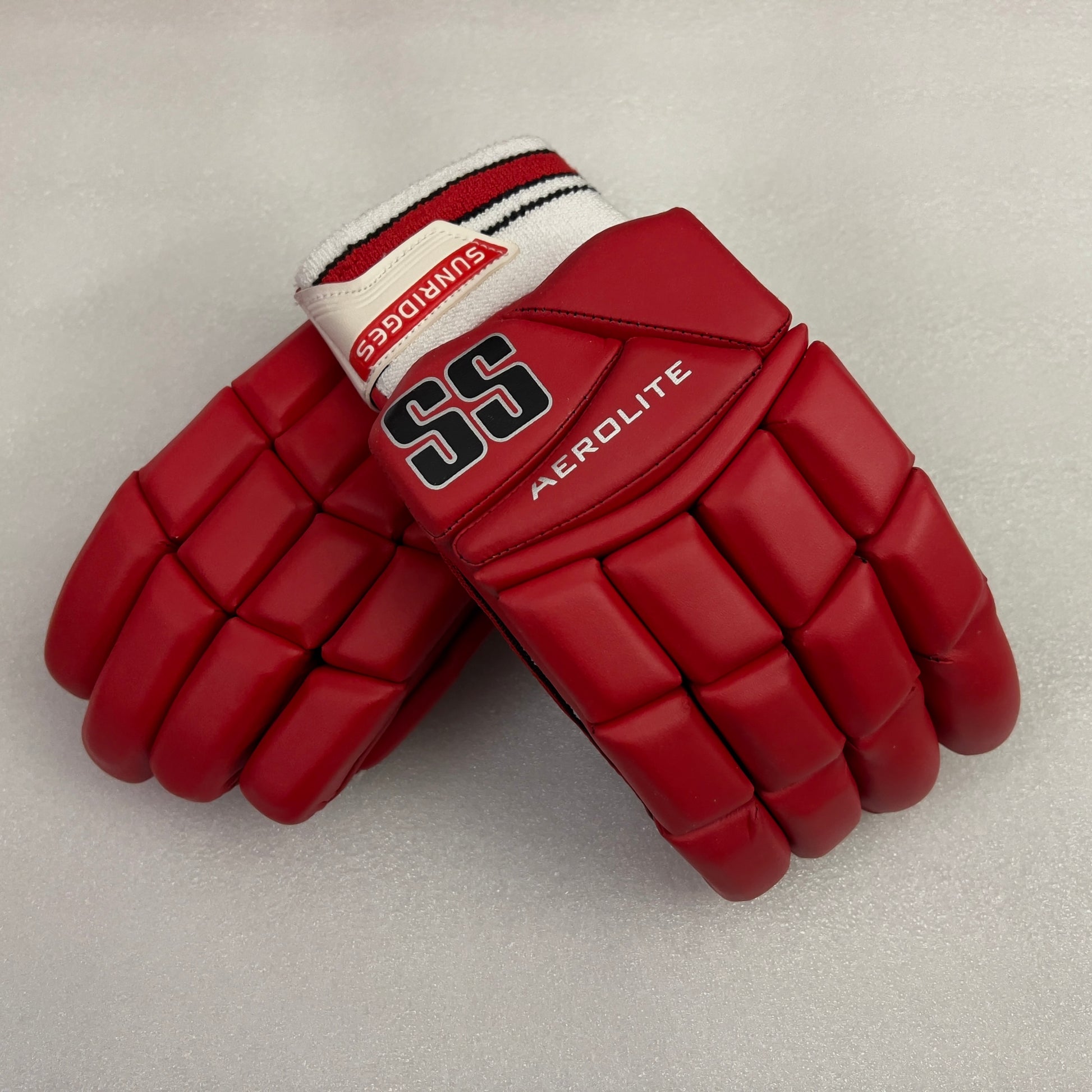 SS Aerolite Custom Cricket Batting Gloves, the highest quality for top-level play, extremely lightweight with real calf leather Pittard gloves, designed for flexible grip and maximum protection, with sweat absorbing wrist grip in men's size.
