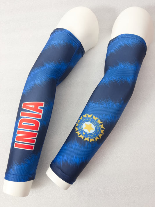 Black Ash international compression sleeves made of Spandex™ (8% Lycra, 92% polyester), with HD designs, seamless weaving for protection and comfort, UPF protection against UV rays, ideal for all outdoor sports, in 8 beautiful designs.