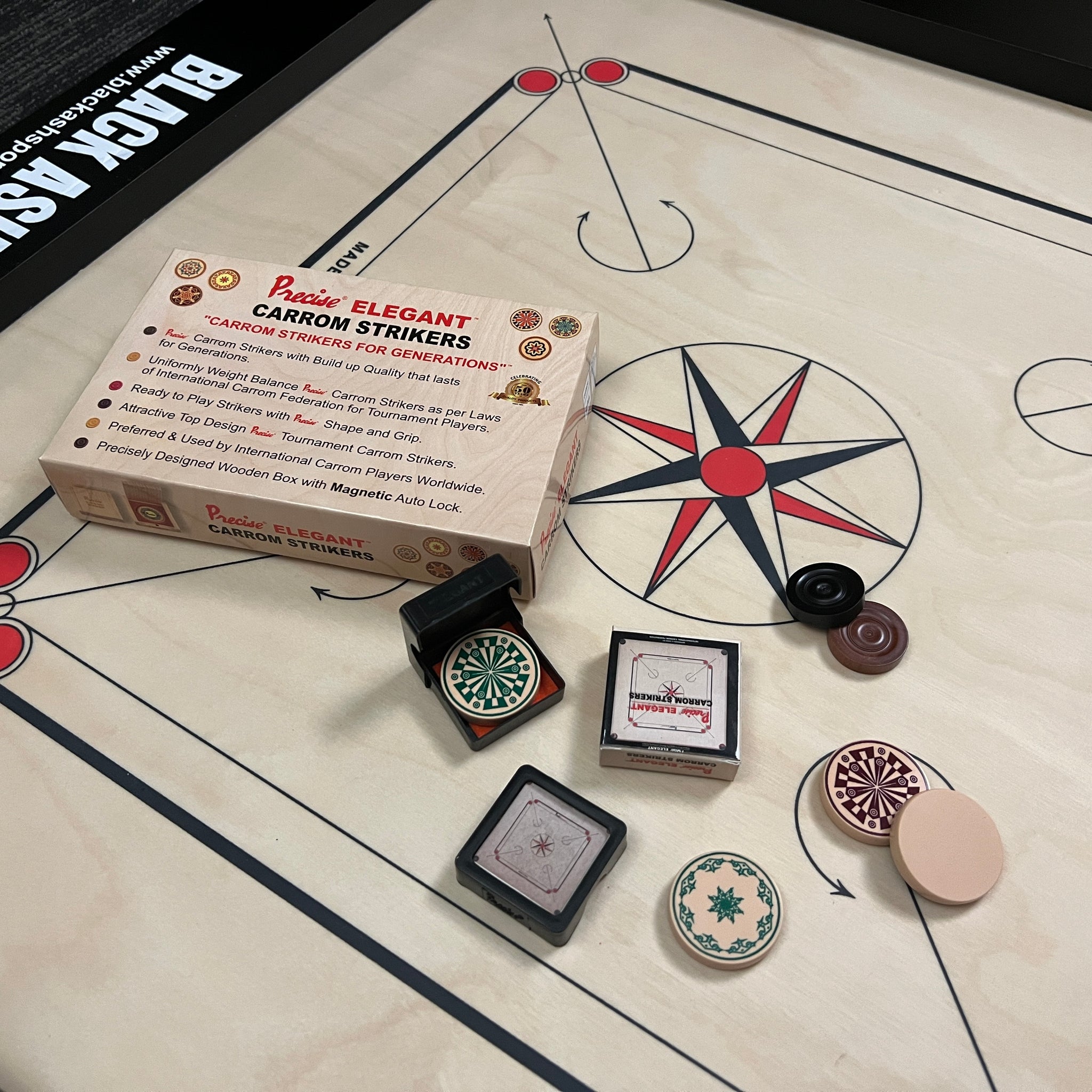 Jeu De Palet Interieur PLATEAU DE CARROM Rouge Avec Striker Et Surface Lisse & Excellent Billard Indien Jeu De Palet Interieur PLATEAU DE CARROM Rouge Avec Striker Et Surface Lisse & Excellent Billard Indien